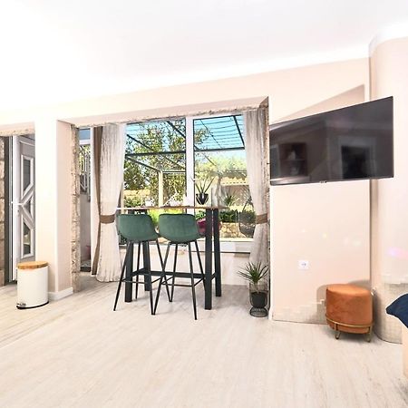Suite By The Beach For 2 Cavtat Bagian luar foto